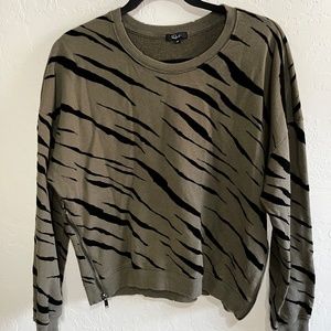 Rails Women's Flocked Olive Green Tiger Print Sweatshirt Size M